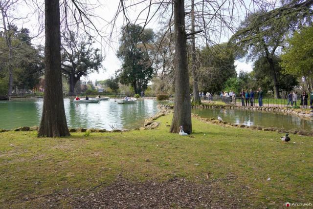 אגם בורגזה בפארק גני בורגזה credit to getyourguide.com