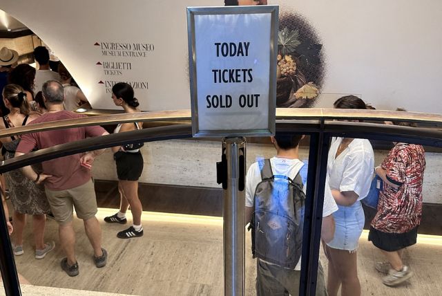 איך להימנע מהתורים בגלריה בורגזה - טיפים מעשיים דילוג תורים