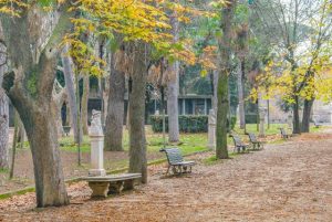 גני בורגזה בסתיו - הצבעים, האווירה ומה כדאי לראות