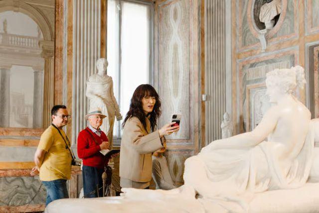 האוספים המיוחדים והסודיים של גלריית וילה בורגזה ברומא credit to getyourguide.com