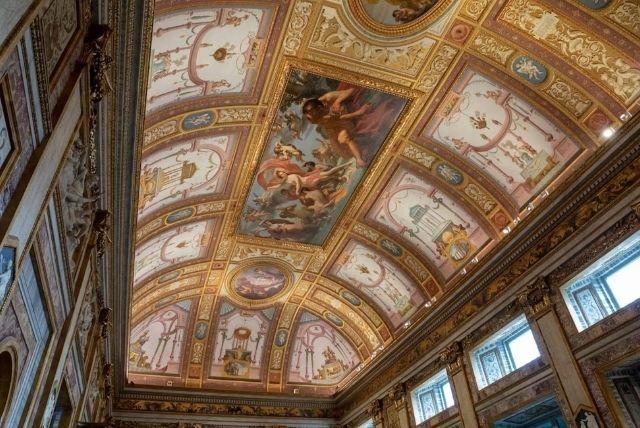 הזמנת סיור מודרך בוילה בורגזה credit to tiqets.com