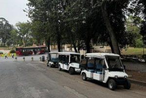 סיור גולף קארט (רכב גולף) בפארק גני ובורגזה ברומא credit to getyourguide.com