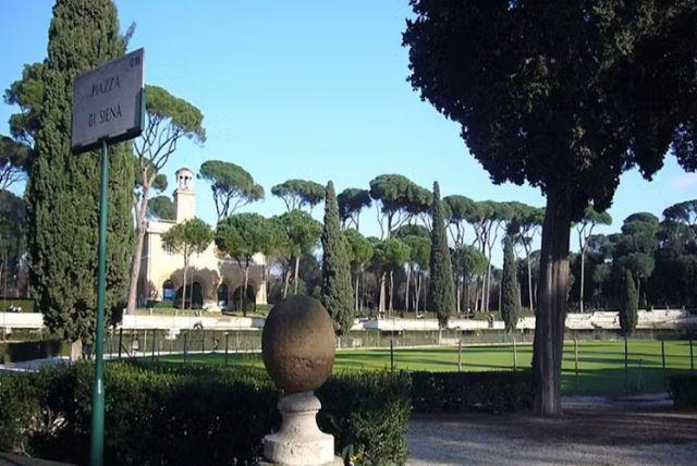 כרטיס טריפל: גן החיות של רומא + סיור ברכב גולף בגני בורגזה + כרטיס לוילה בורגזה credit to tiqets.com