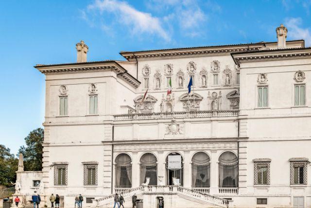 גלריה בורגזה מול הקולוסיאום - השוואת זמני המתנה אמיתית