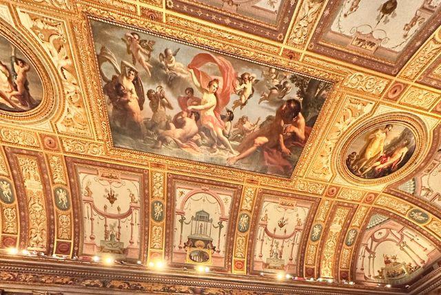 תקרות הבארוק בגלריה בורגזה - הצבע, האשליה והדרמה