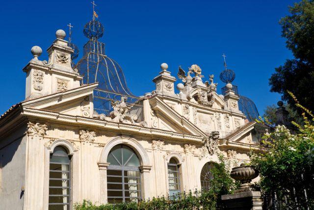 מגבילים אתכם לשעתים בלבד בוילה בורגזה - מה המשמעות של חלונות הביקור לשעתיים?