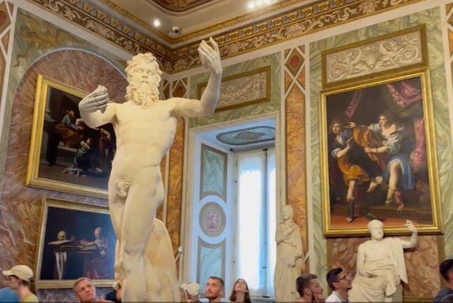 הפורטרטים של בית בורגזה - מה אפשר ללמוד מהדיוקנאות של המשפחה?