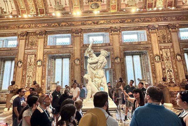 חדר פרסרפונה (פלוטו ופרסרפונה) – איך להבין את היצירה המפורסמת בעולם הבארוק (קומת קרקע)