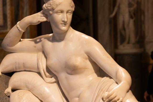 קנובה - יצירת "פאולינה בורגזה כונוס": למה העירום שלה זעזע את רומא?